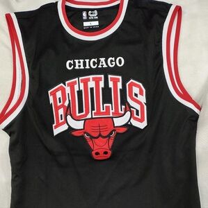 Chicago Bulls adult Black Sleeveless Top